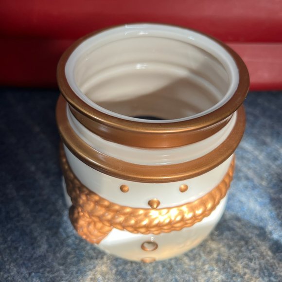 NEW Yankee Candle Luminary Snowman Tea Light Holder & 4 cinnamon tea li… - Picture 5 of 7